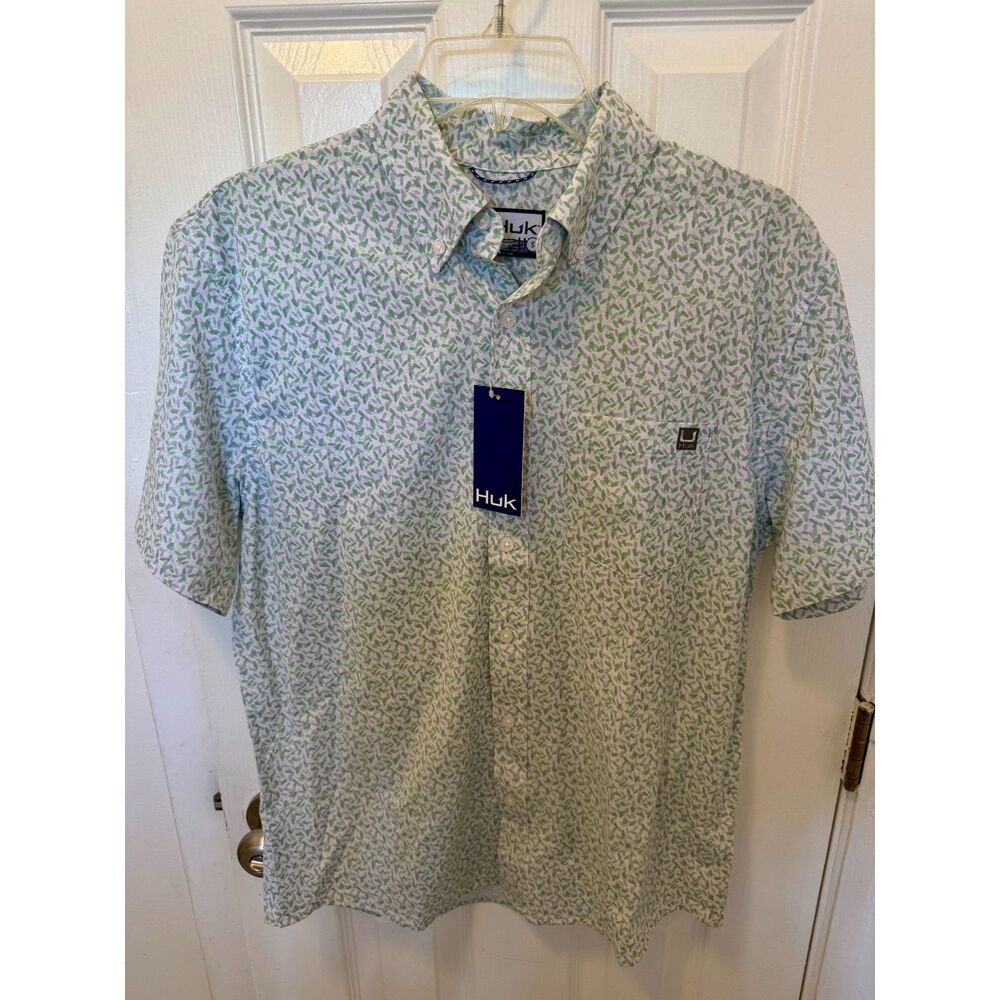 HUK Mens Kona Pattern Short Sleeve Button Down Shirt Small NWT Green